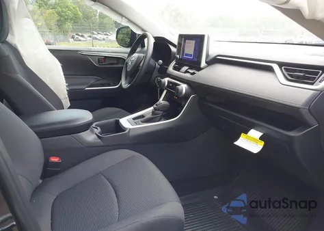 2025 Toyota Rav4 Le z USA, uszkodzony, nr VIN 2T3K1RFV8SC322575